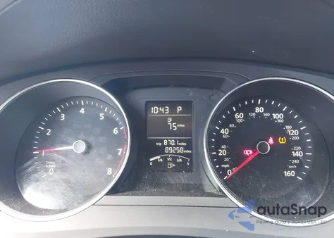 2017 Volkswagen Jetta 1.4T S z USA, uszkodzony, nr VIN 3VW2B7AJXHM323237